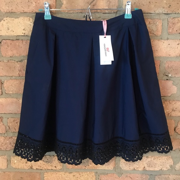 Vineyard Vines Dresses & Skirts - Vineyard Vines | Navy Eyelet Skirt | Size 10 | NWT